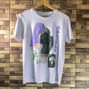 AALIYAH "Rock the Boat" Purple T-Shirt Adult Small Unisex EUC